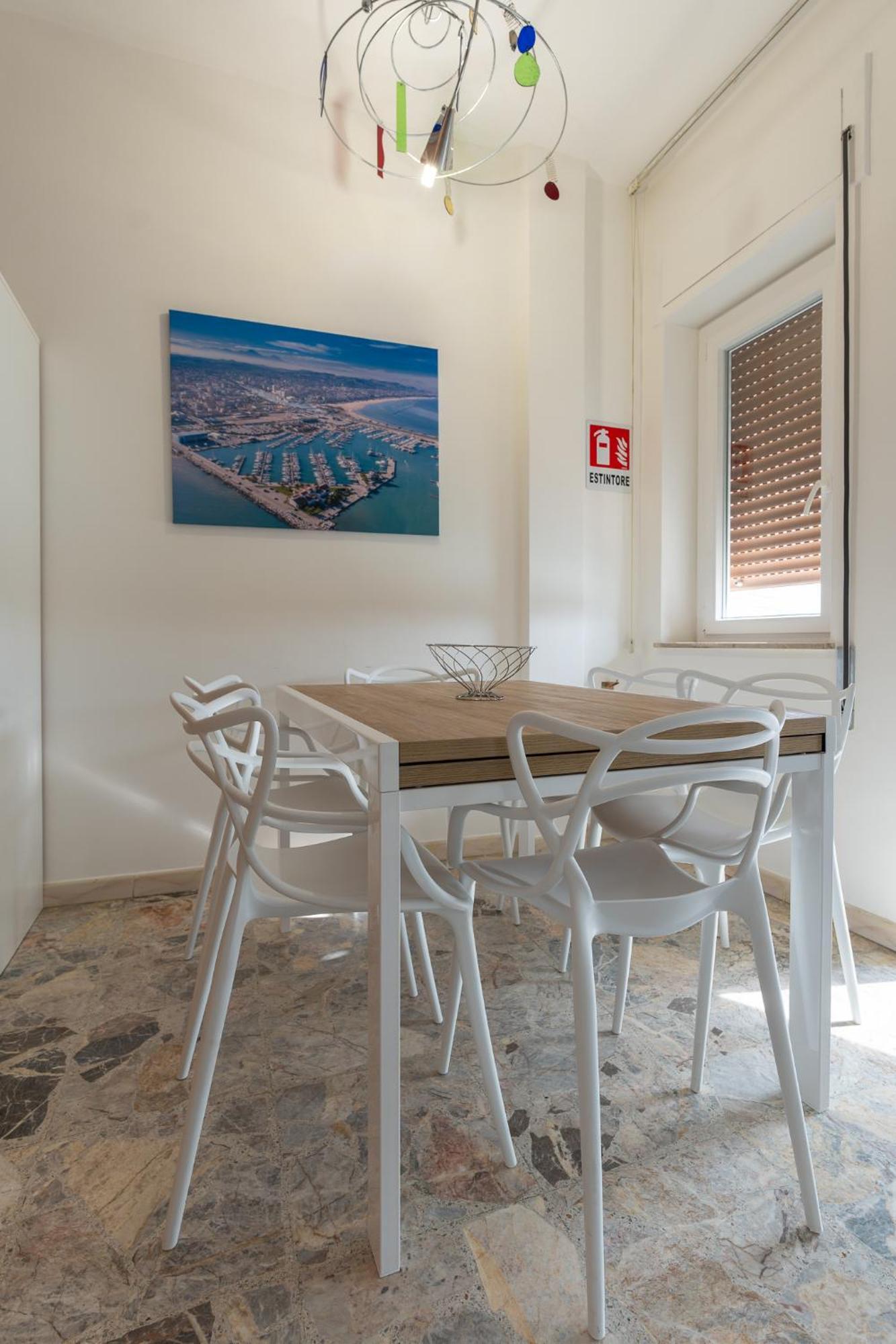 "Casa Incantevole" Fronte Mare Pescara - Appartamento Via Buozzi Zewnętrze zdjęcie